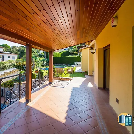 Holiday home Mounia By Rent Costa Brava